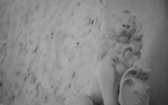 Вимушена еміграція та адаптація в новій країні